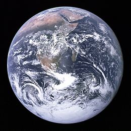 Picture of the earth from Apollo 17