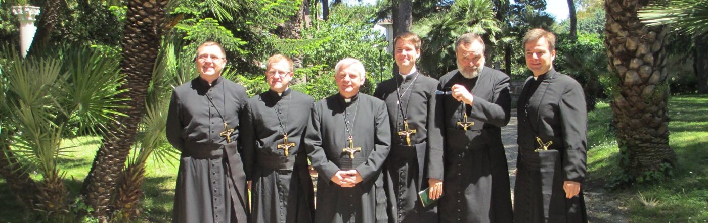 Priests of the Oblates of Mary Immaculate
